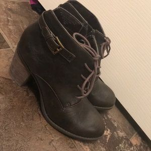 Brown leather heeled booties